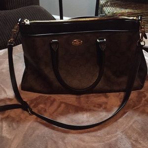 Coach Carryall Shoulder Bag